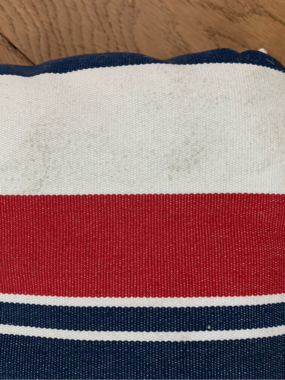 Pottery Barn Set of 6 Red, White & Navy Striped Seat Dining Cushions - Picture 4 of 14